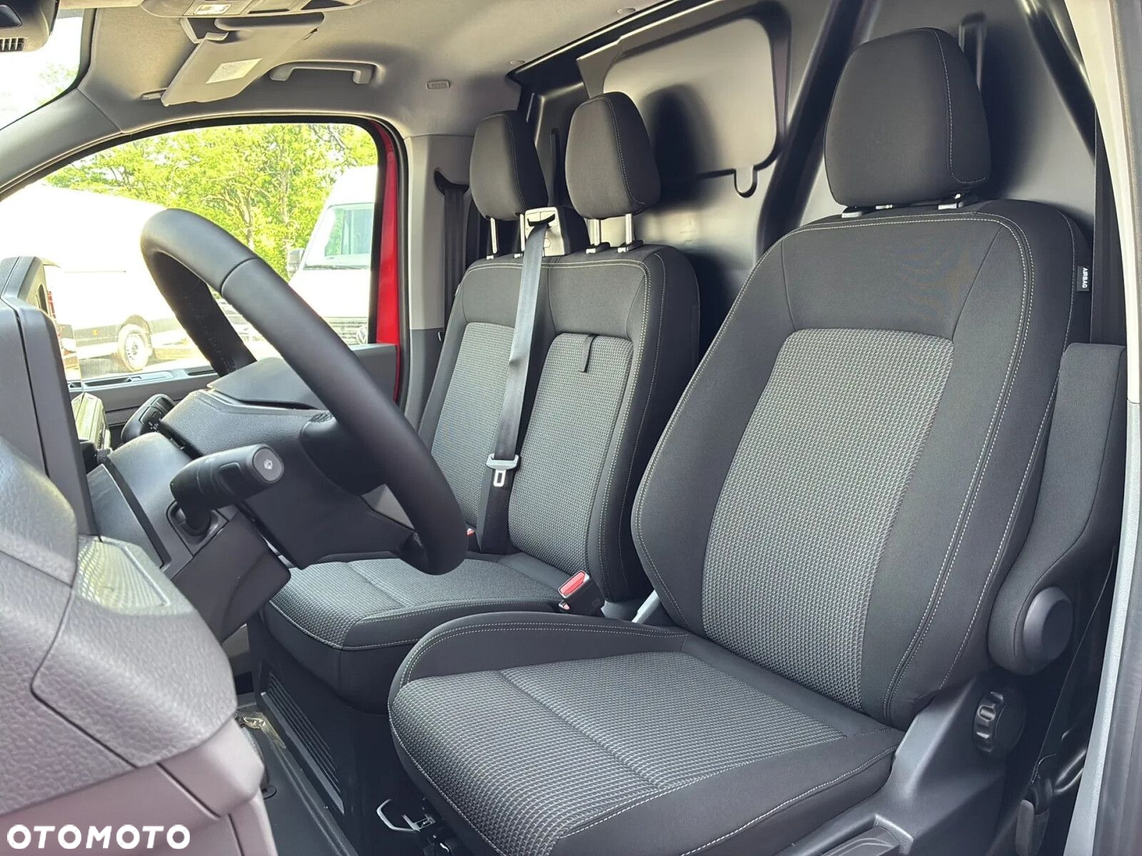 Volkswagen Transporter T7 Furgon (L2) AUTOMAT, 2.0 TDI 150KM, r.o. 3500 mm - 15