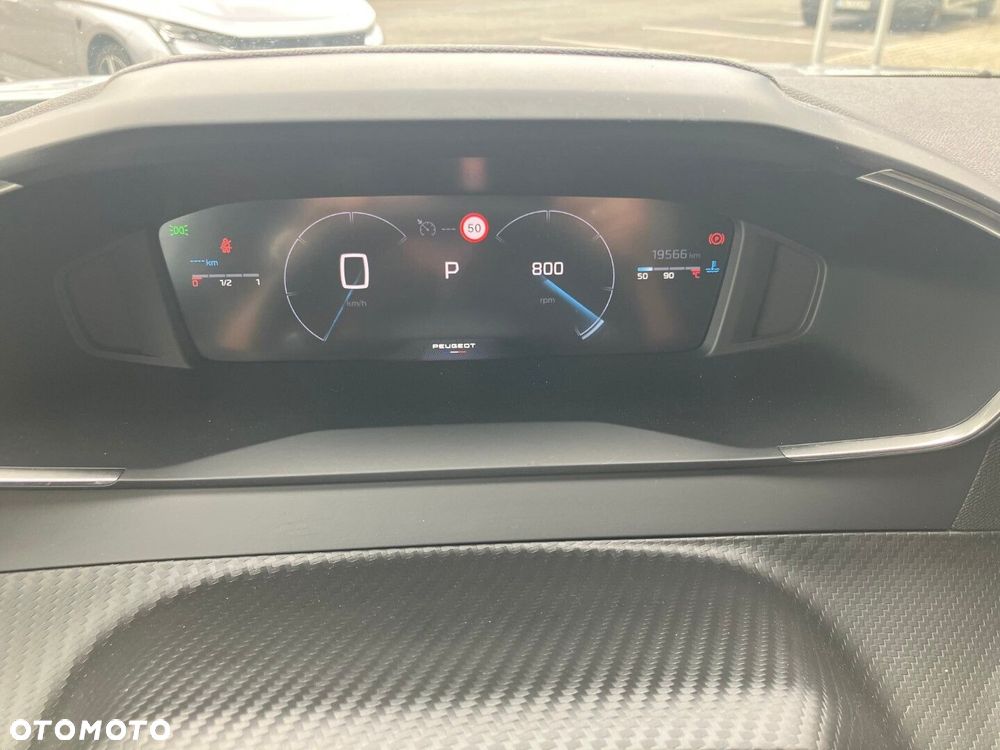 Peugeot 2008 1.2 PureTech Allure S&S EAT8 - 20