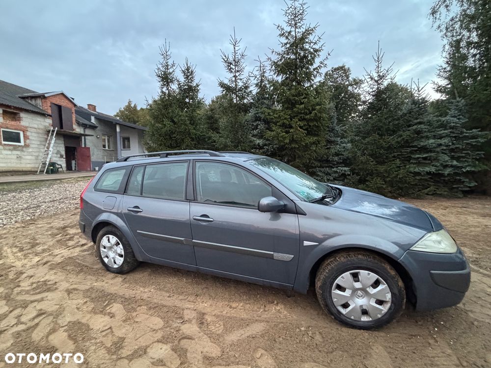 Renault Megane 1.6 16V Confort Authentique - 1