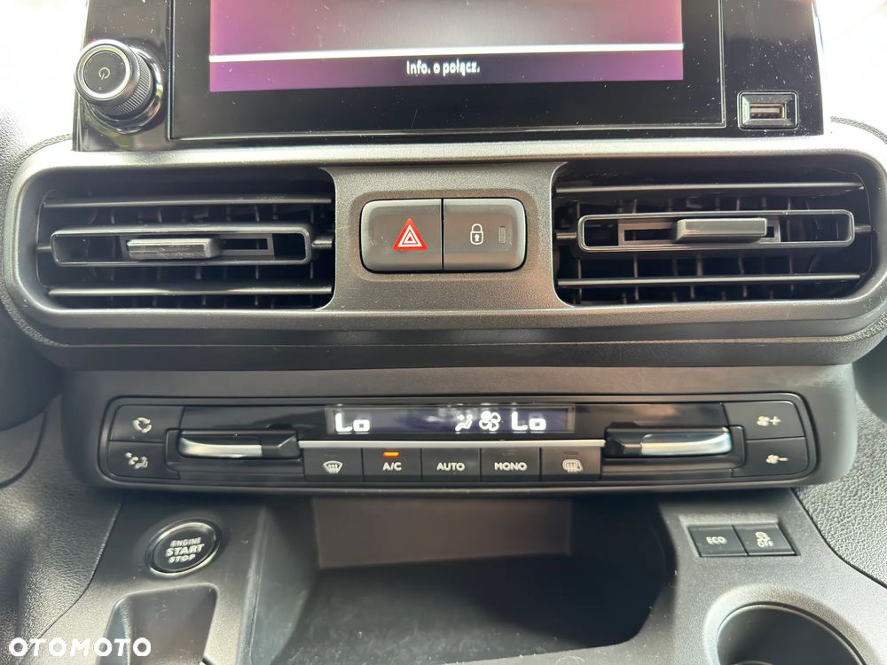 Opel COMBO L1 Automat - 29