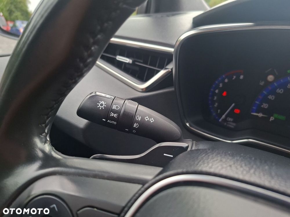 Toyota Corolla 2.0 Hybrid Comfort - 19