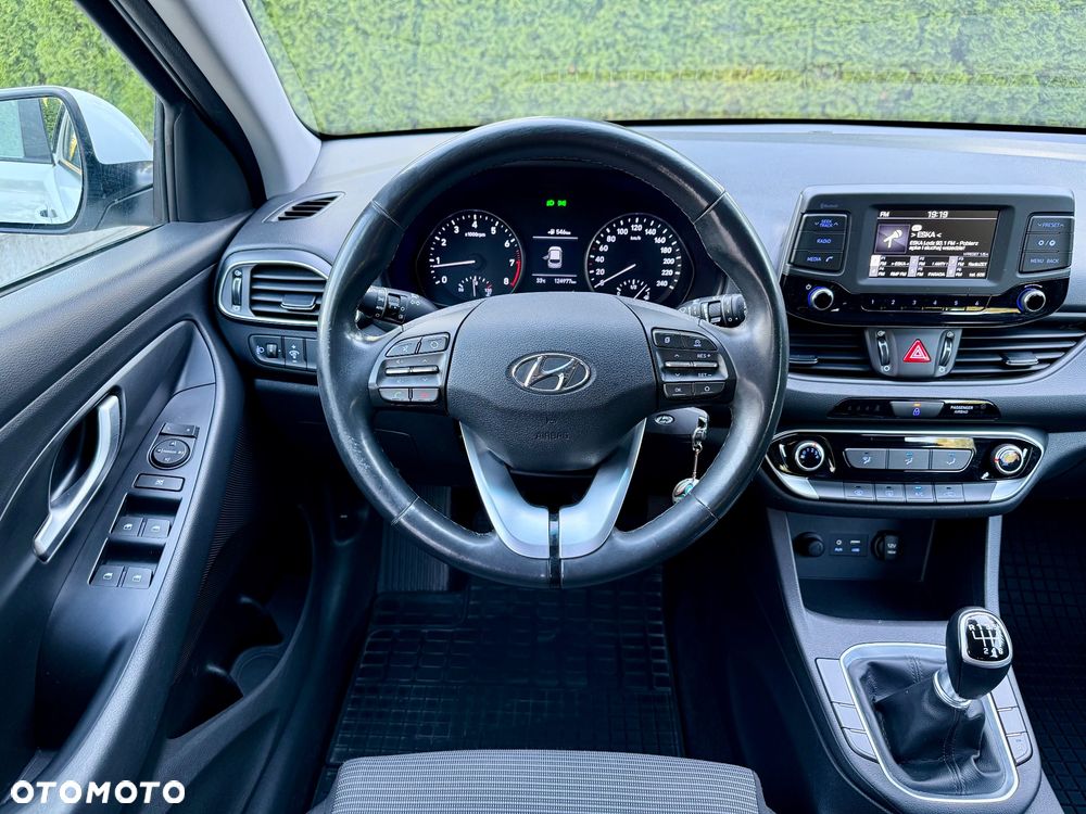 Hyundai i30 1.4 Classic + - 34