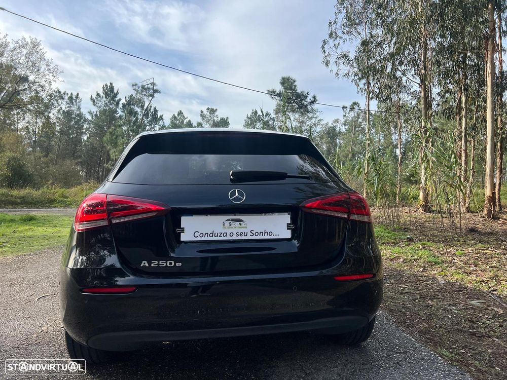 Mercedes-Benz A 250 e Progressive - 18