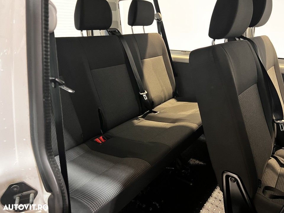 Volkswagen Transporter - 13