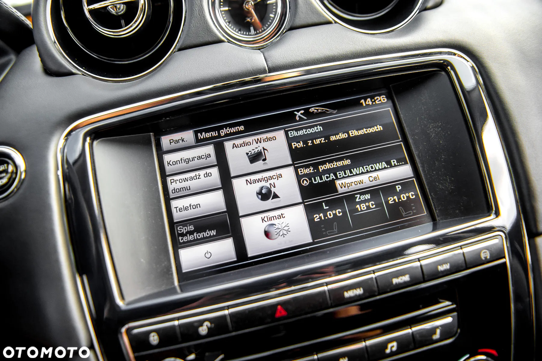 Jaguar XJ 3.0 T AWD Premium Luxury - 28