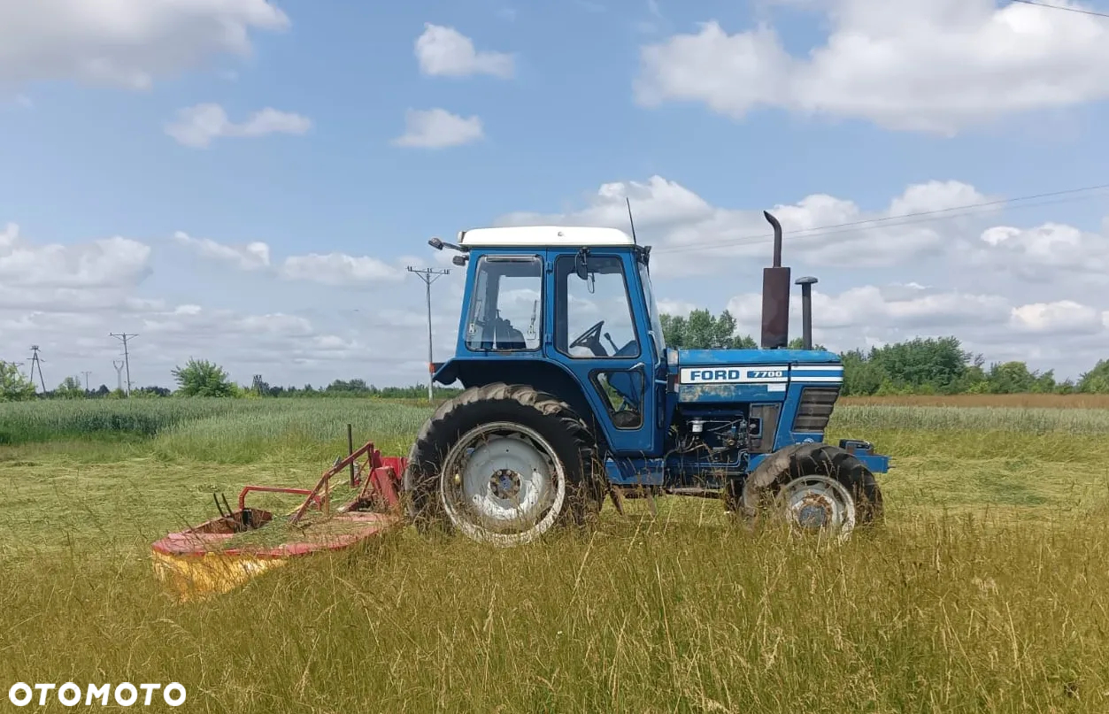 Ford 7700 4RM - 5