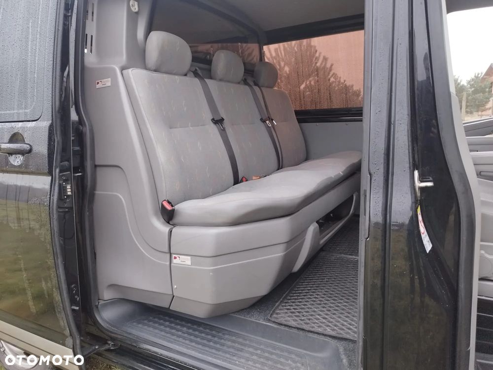 Volkswagen Transporter - 15