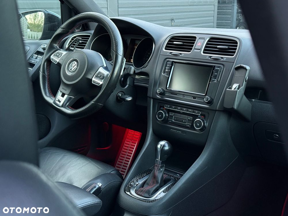 Volkswagen Golf 2.0 GTI DSG - 12