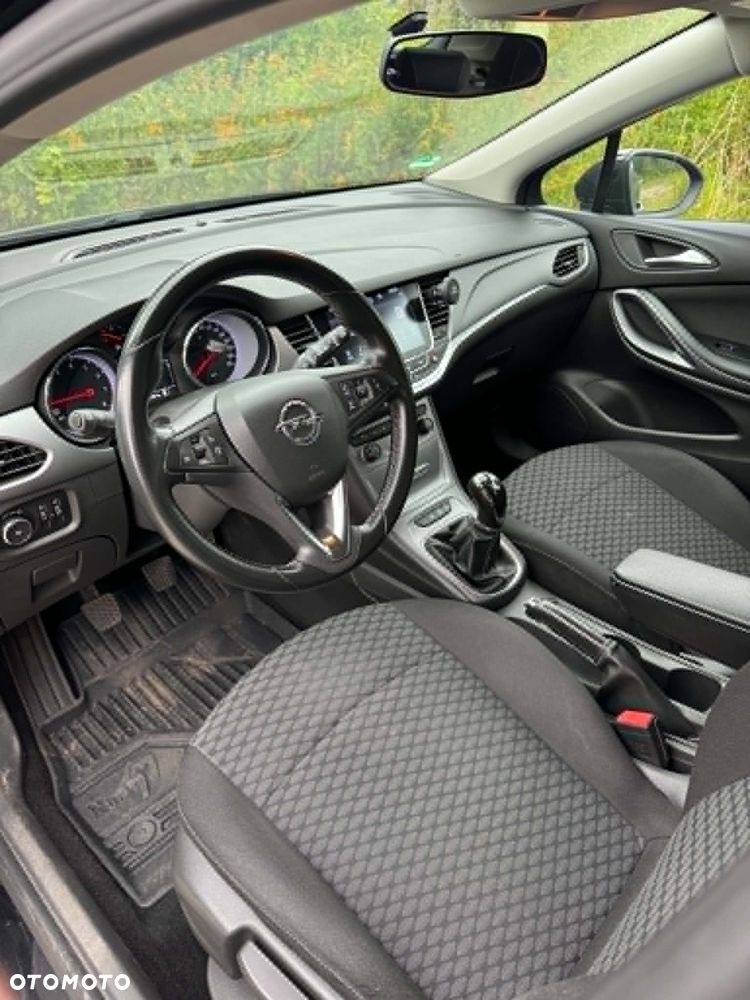 Opel Astra 1.4 T Dynamic - 8