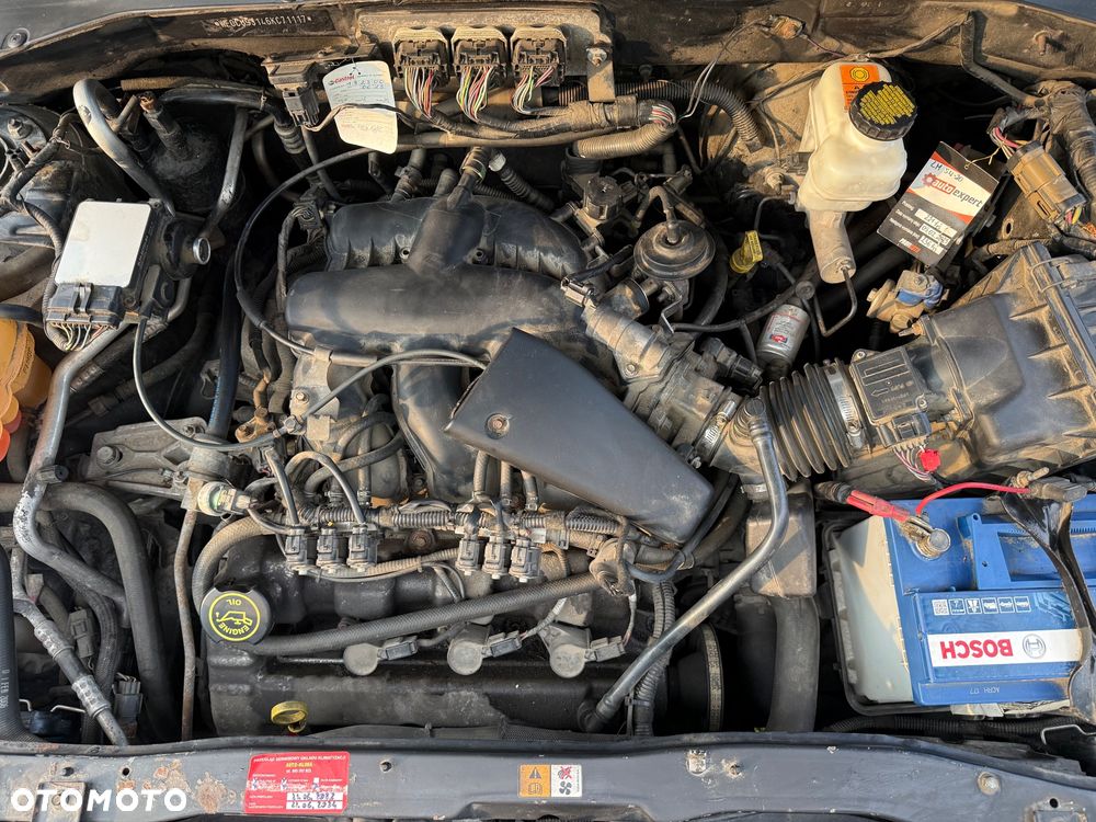 Ford Maverick 3.0 V6 Limited - 17