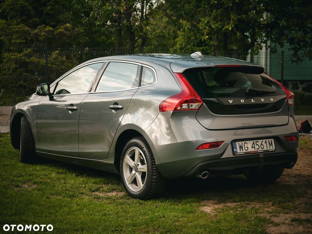 Volvo V40 D4 Summum - 3