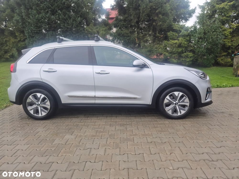 Kia Niro e-Niro 64kWh XL - 6