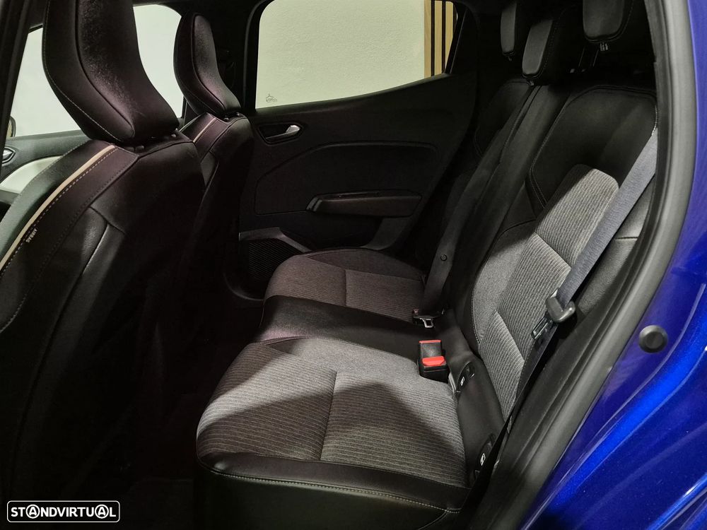 Renault Clio TCe 90 CVT EVOLUTION - 21