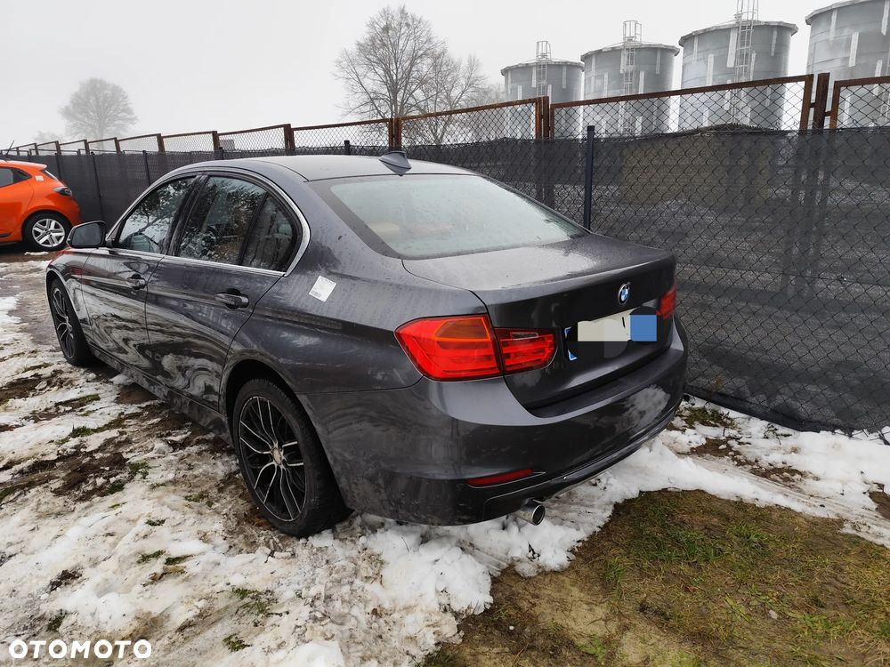 BMW Seria 3 318d Blue Performance Luxury Line - 3