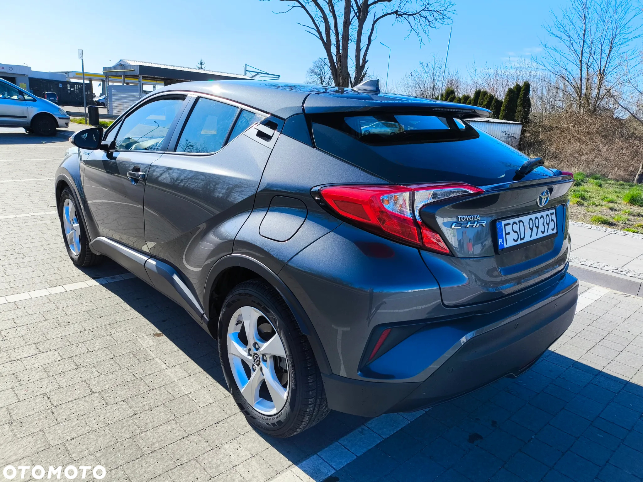 Toyota C-HR - 6