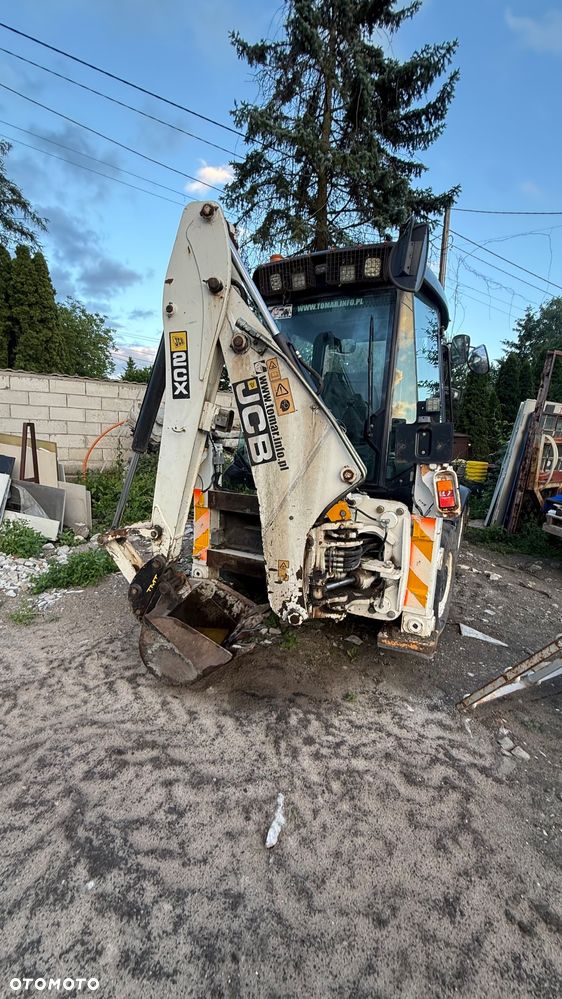 JCB 2cx - 3