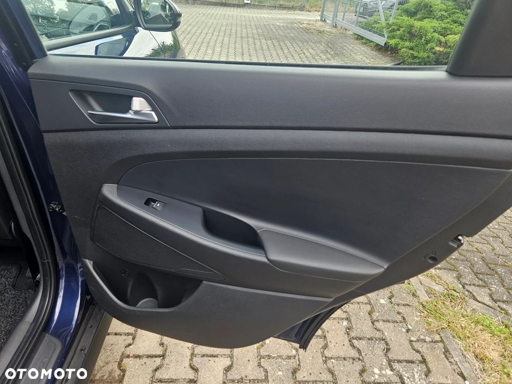 Hyundai Tucson 1.6 CRDi 48V-Hybrid 4WD DCT Trend - 21