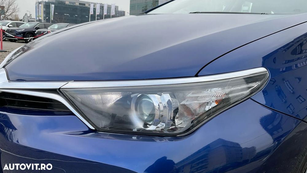 Toyota Auris - 9