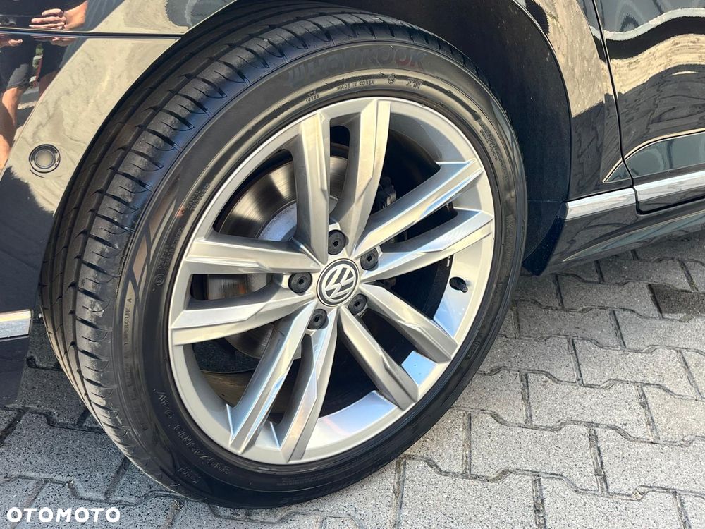 Volkswagen Passat 2.0 TSI Elegance DSG - 17