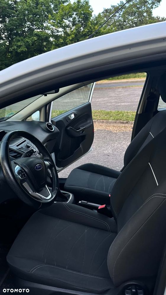 Ford Fiesta 1.25 Ambiente - 8