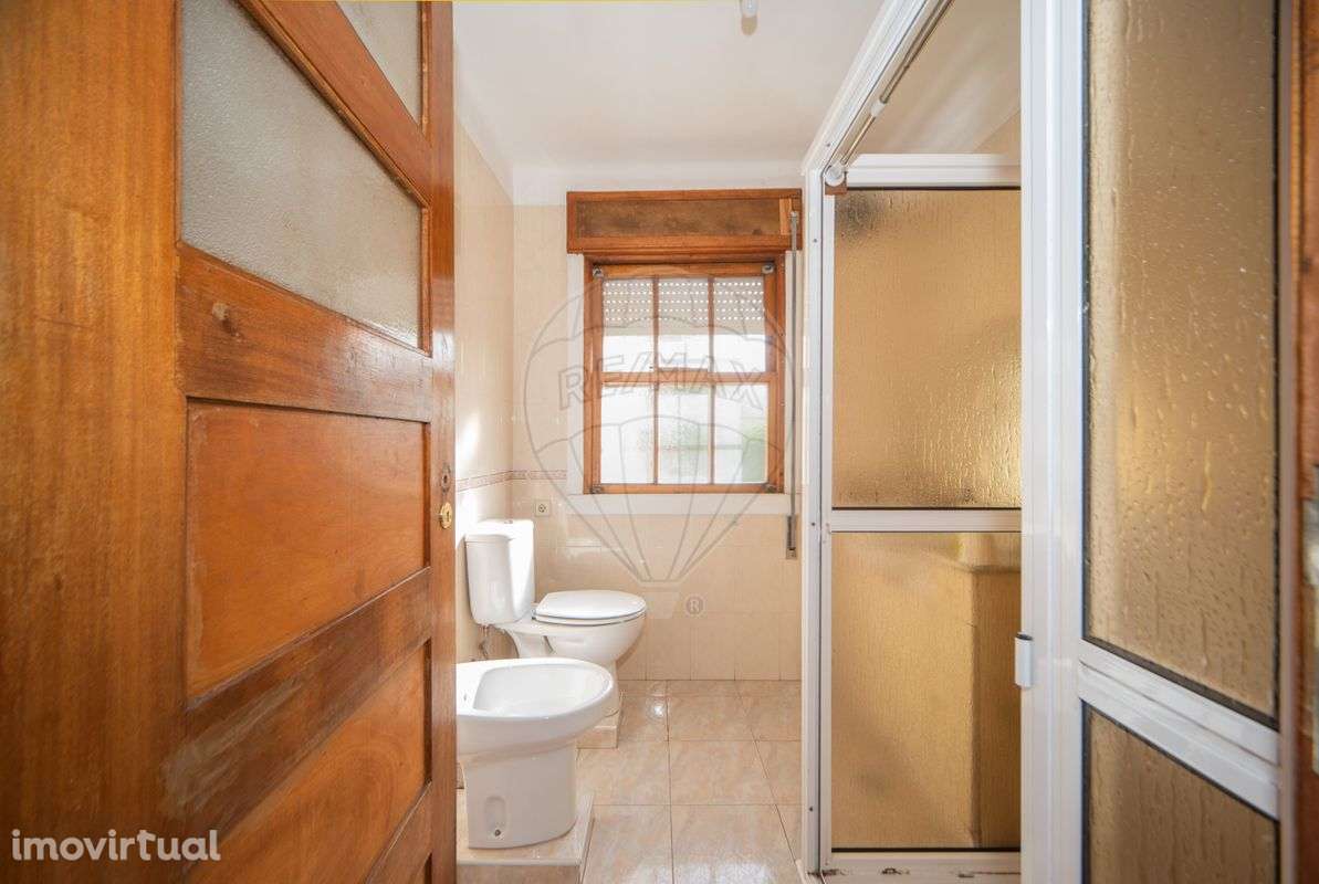 Moradia T6 para venda - Grande imagem: 3/46