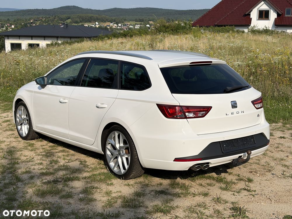 Seat Leon 2.0 TDI DPF Start&Stop DSG FR - 10