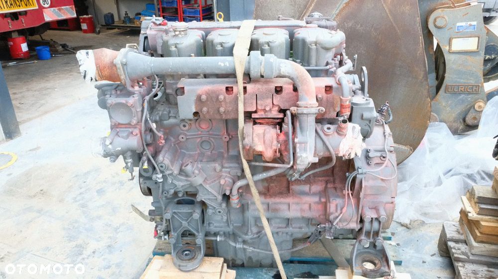 Silnik liebherr D934S  silnik w całości lub na części silnik nie odpalany - 6