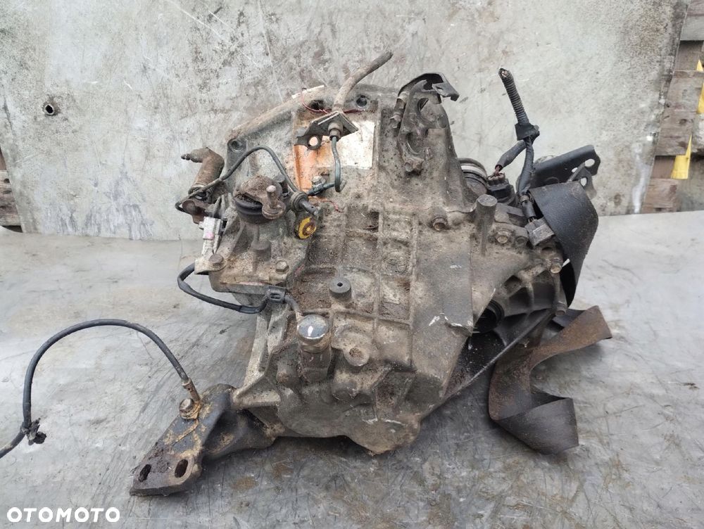 Toyota Yaris I 1.0 B Skrzynia Biegów - 4