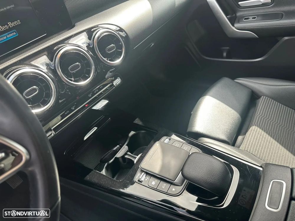 Mercedes-Benz CLA 180 - 26