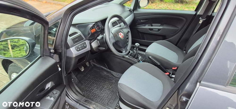 Fiat Punto - 15