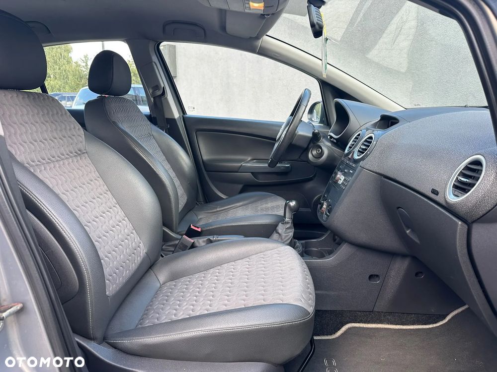 Opel Corsa - 24