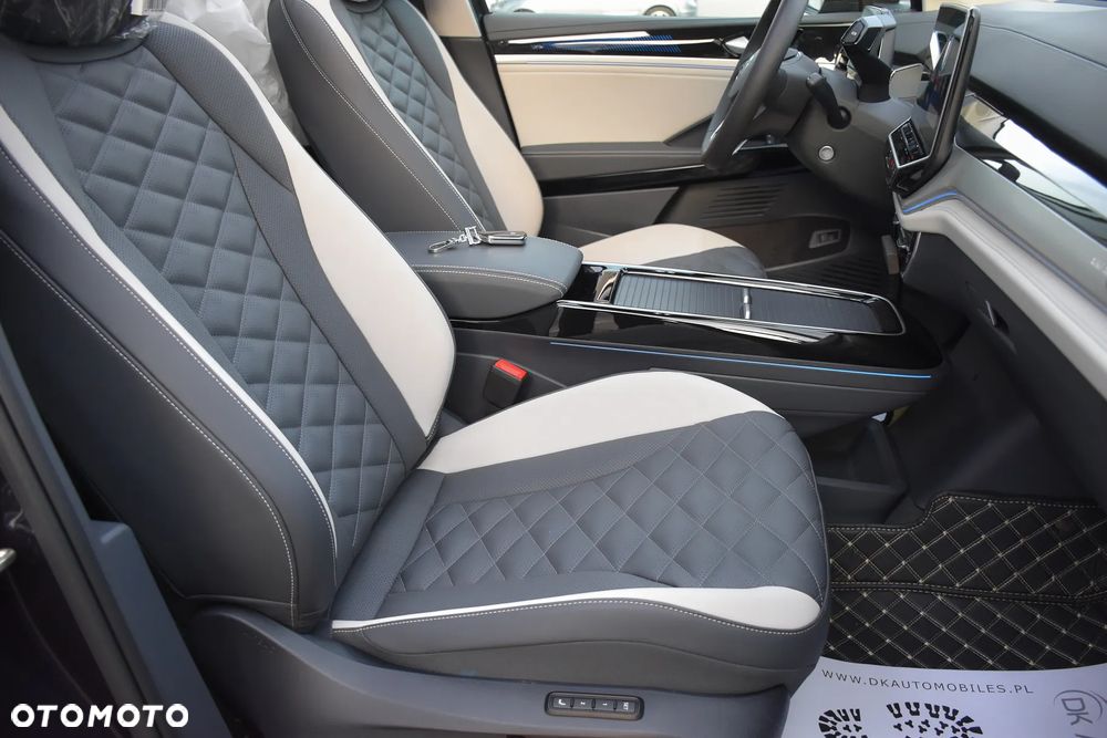 Volkswagen ID.6 - 28