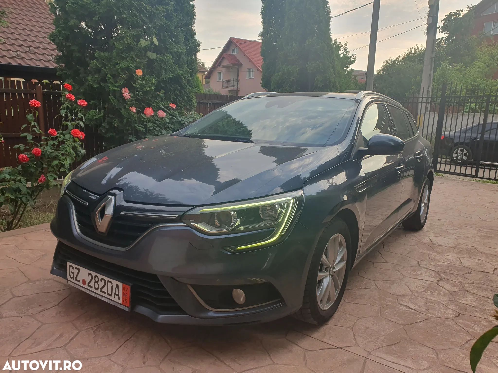 Renault Megane ENERGY dCi 110 BUSINESS - 1