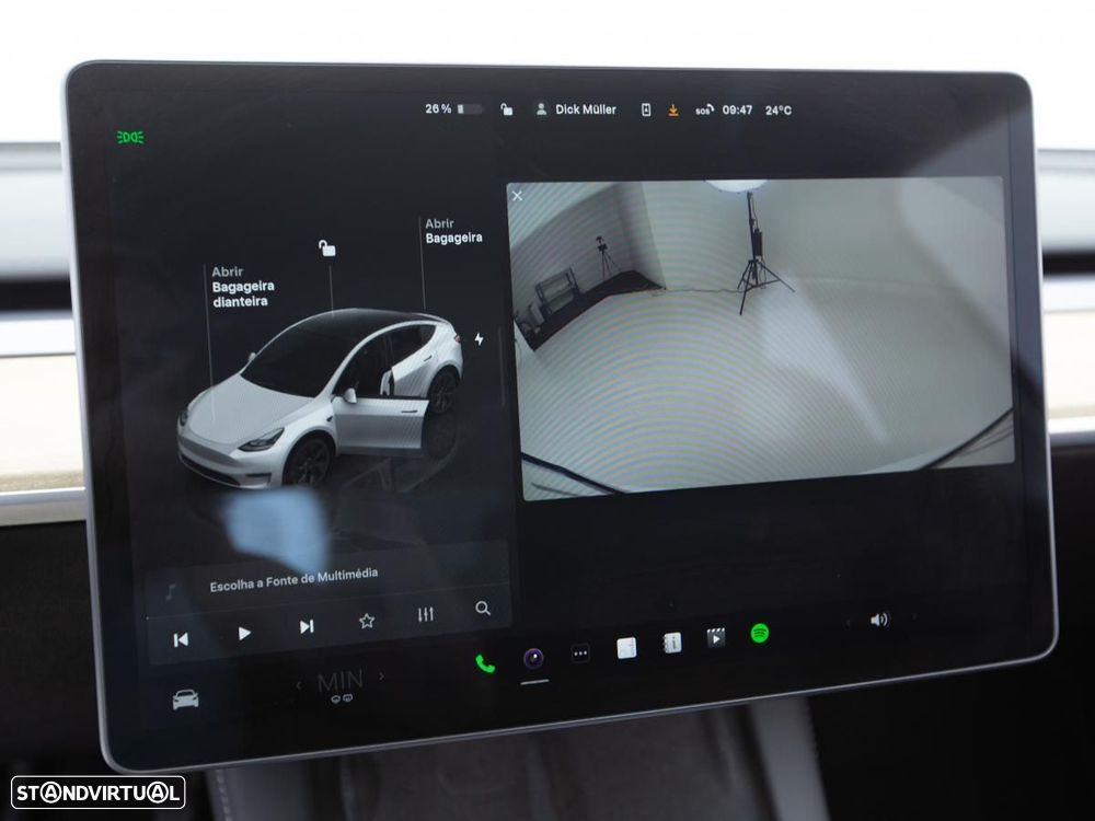 Tesla Model Y RWD - 28