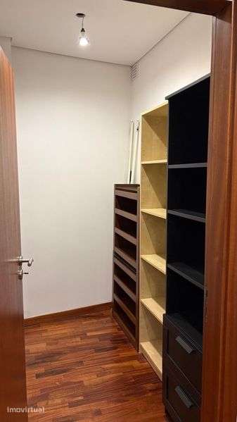 Apartamento T2- Em frente à casa de saúde da Boavista - Grande imagem: 5/11