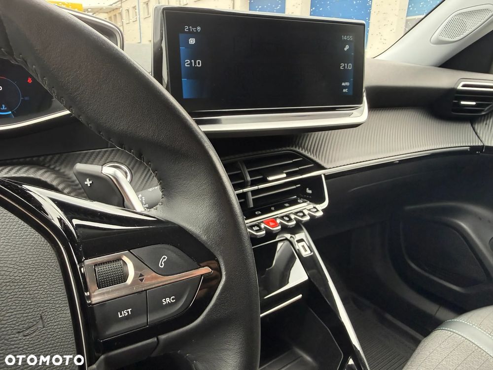 Peugeot 2008 1.2 PureTech Allure Pack S&S EAT8 - 23