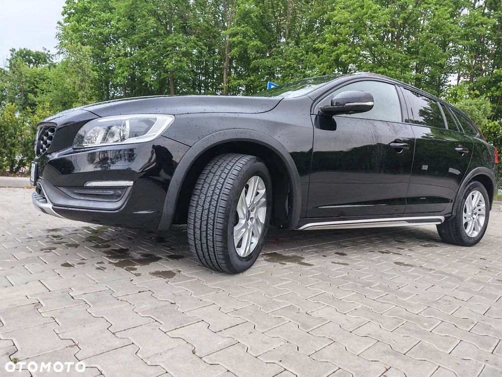 Volvo V60 Cross Country D3 Geartronic Momentum - 28