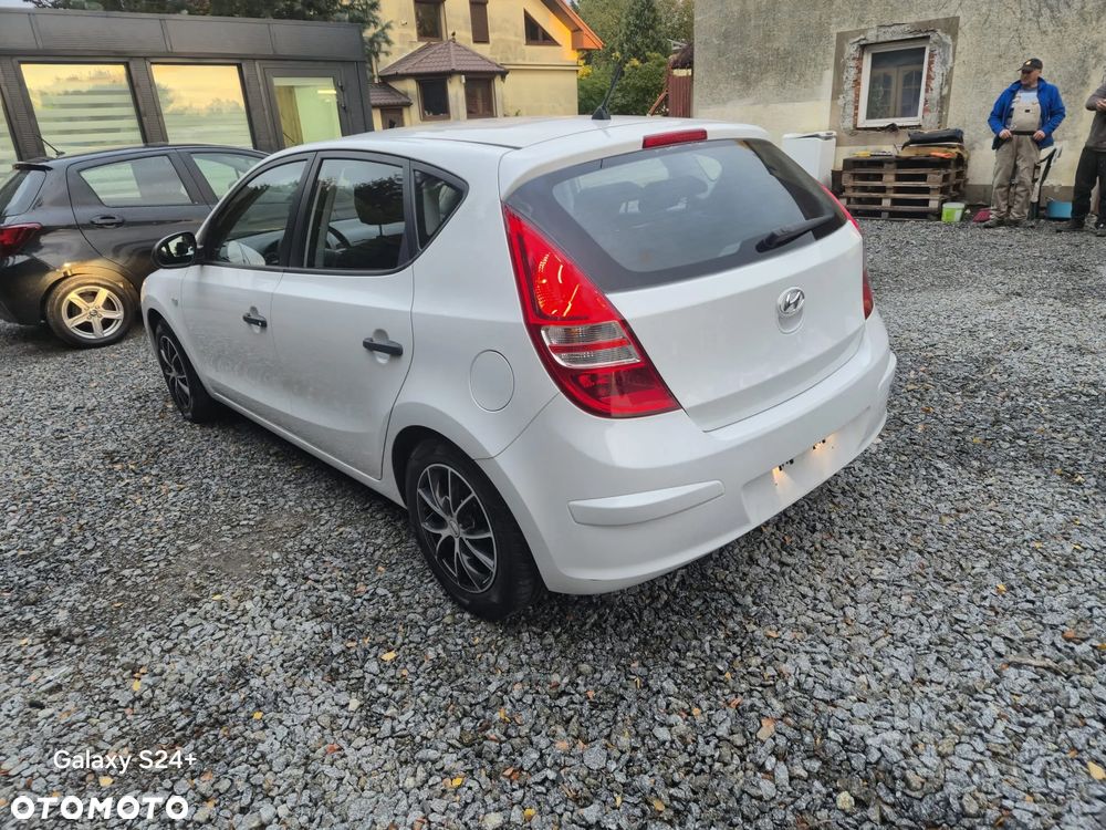 Hyundai i30 1.4 Edition Plus - 10