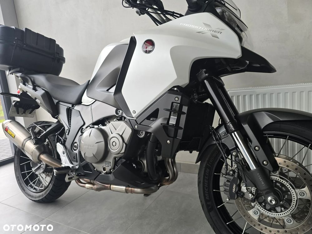 Honda VFR - 35