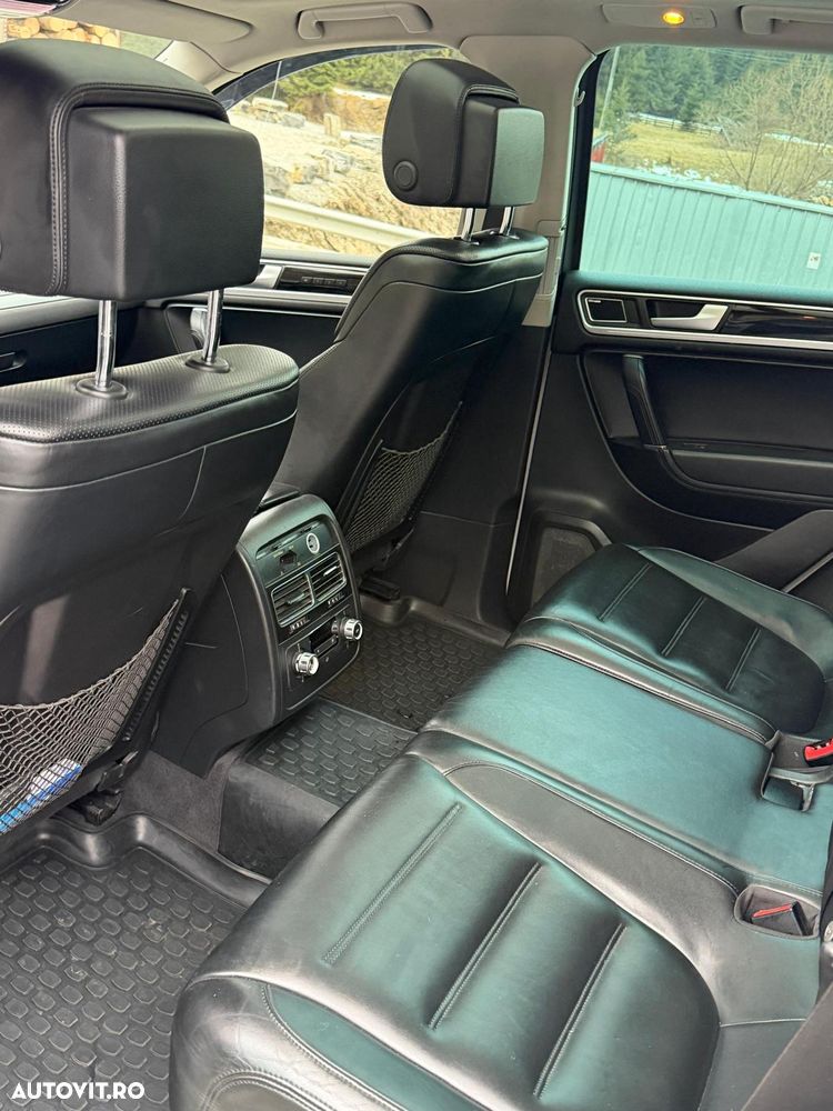 Volkswagen Touareg 3.0 V6 TDI BMT - 9