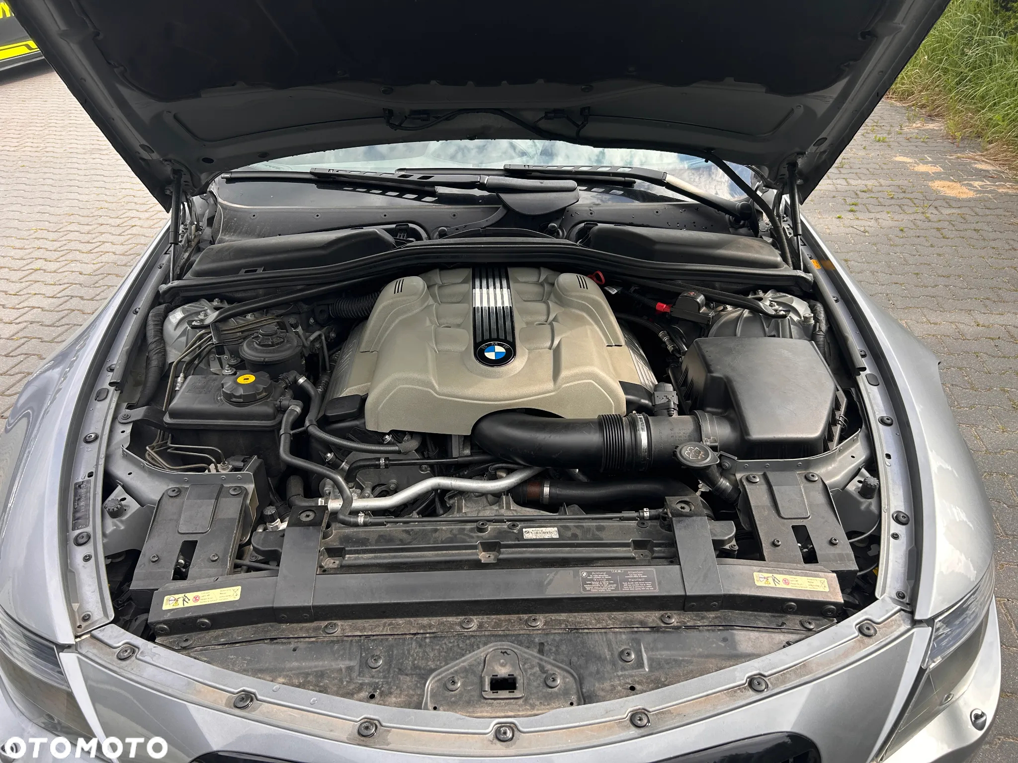 BMW Seria 6 645 Ci - 11