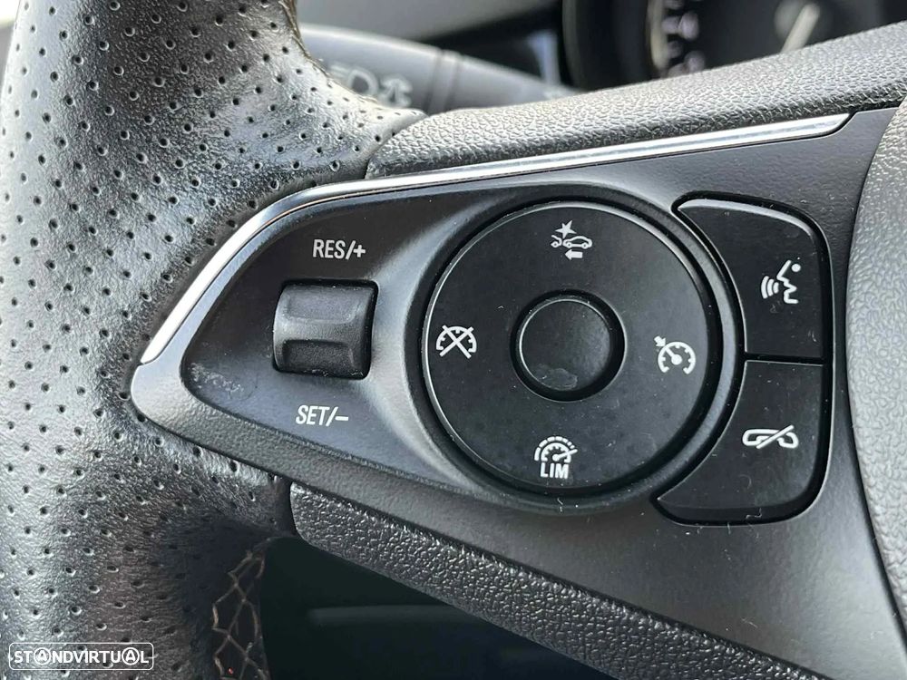 Opel Astra 1.2 T Ultimate S/S - 19