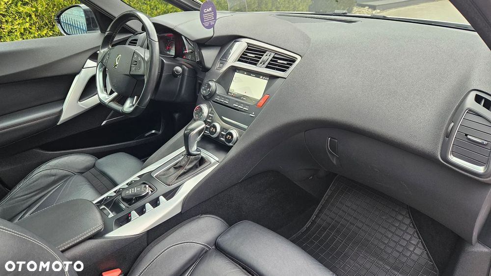 DS Automobiles DS 5 - 12