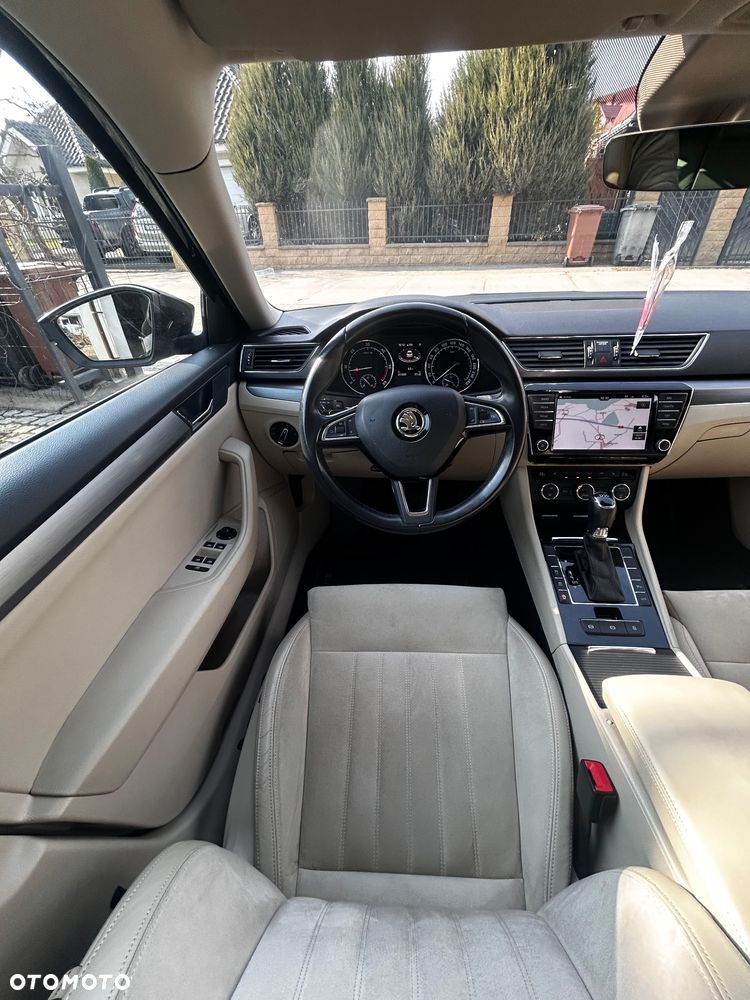 Skoda Superb 2.0 TDI Style DSG - 15