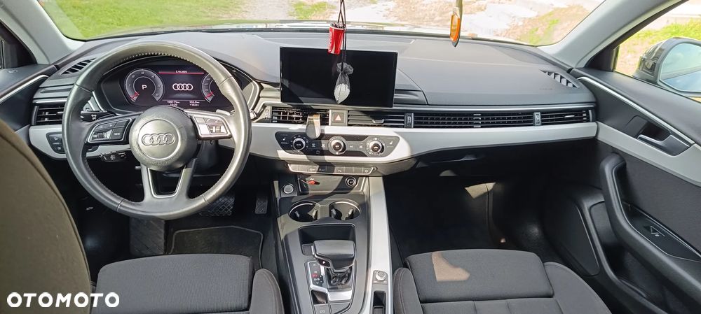 Audi A4 Avant 35 TDI mHEV S Line S tronic - 9