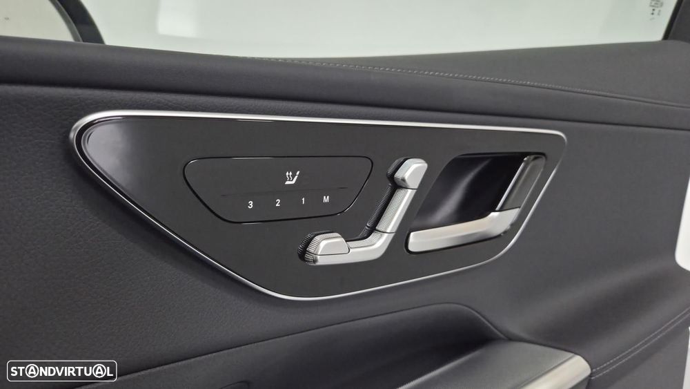 Mercedes-Benz GLC 300 de 4Matic 9G-TRONIC Edition AMG Line - 28