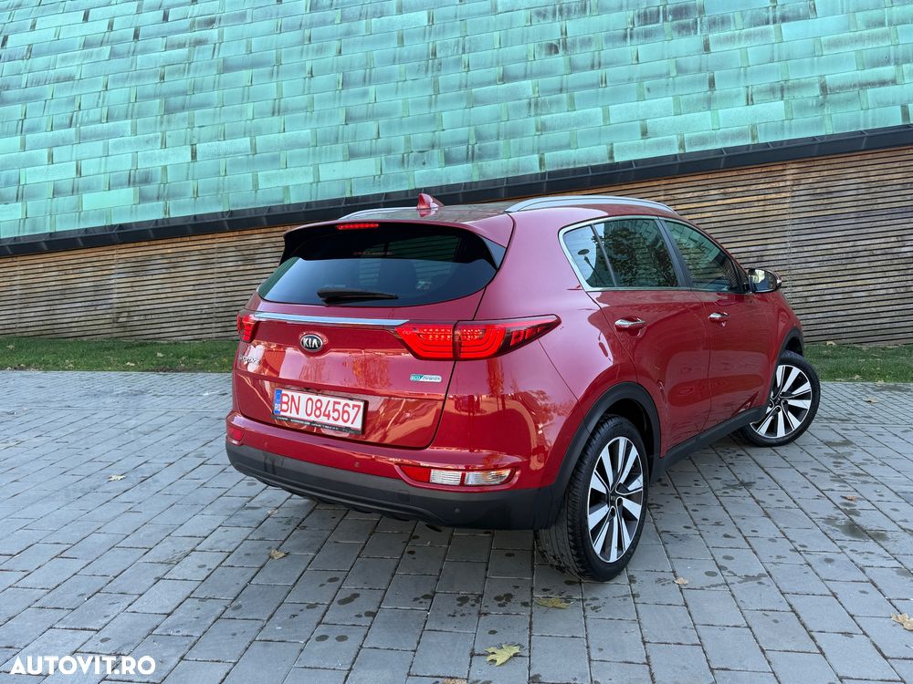 Kia Sportage 1.7 CRDI 2WD Dream-Team Edition - 3