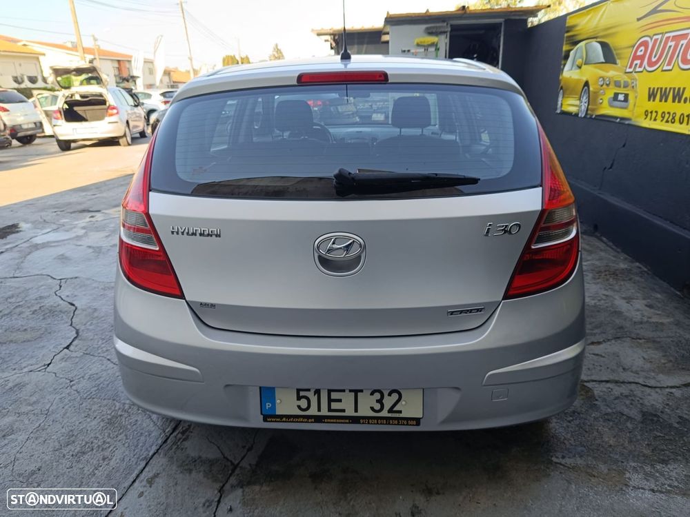Hyundai i30 1.6 CRDI Classic - 12