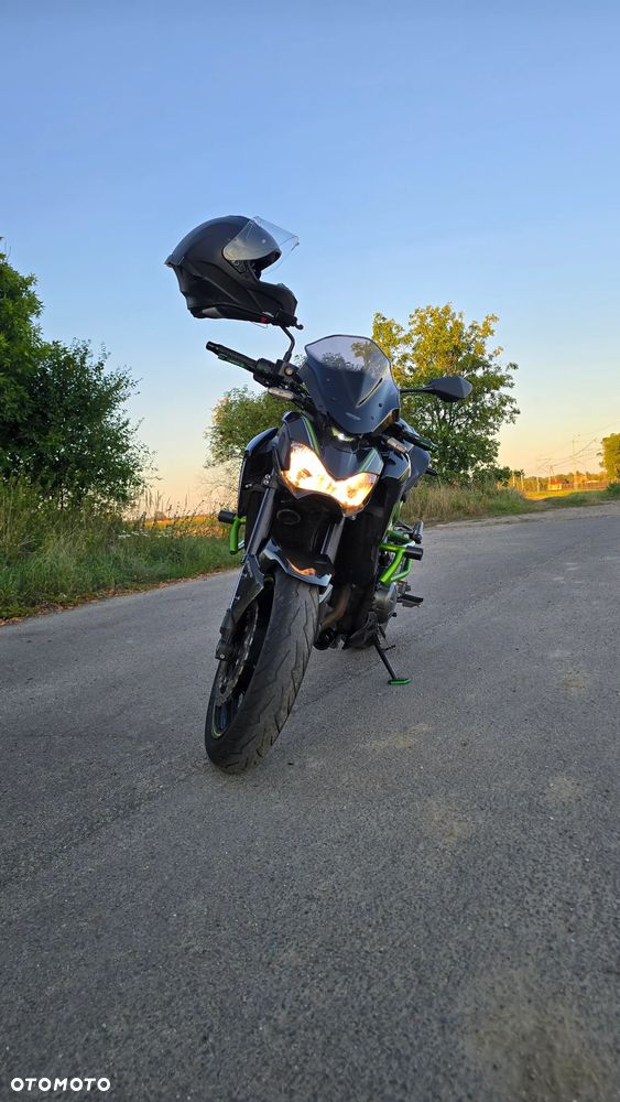 Kawasaki Z 900 - 17