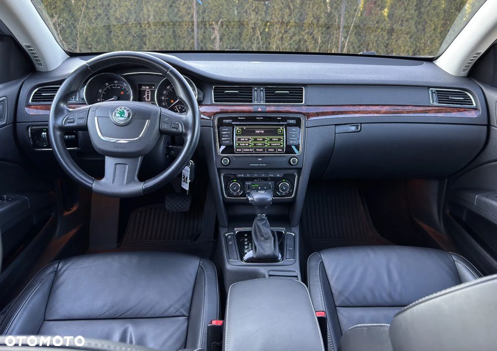 Skoda Superb 3.6 V6 4x4 DSG Elegance - 31